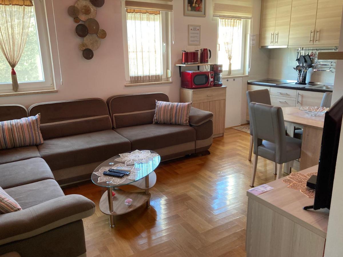 Apartment Capriati With Parking Garage Umag Zewnętrze zdjęcie