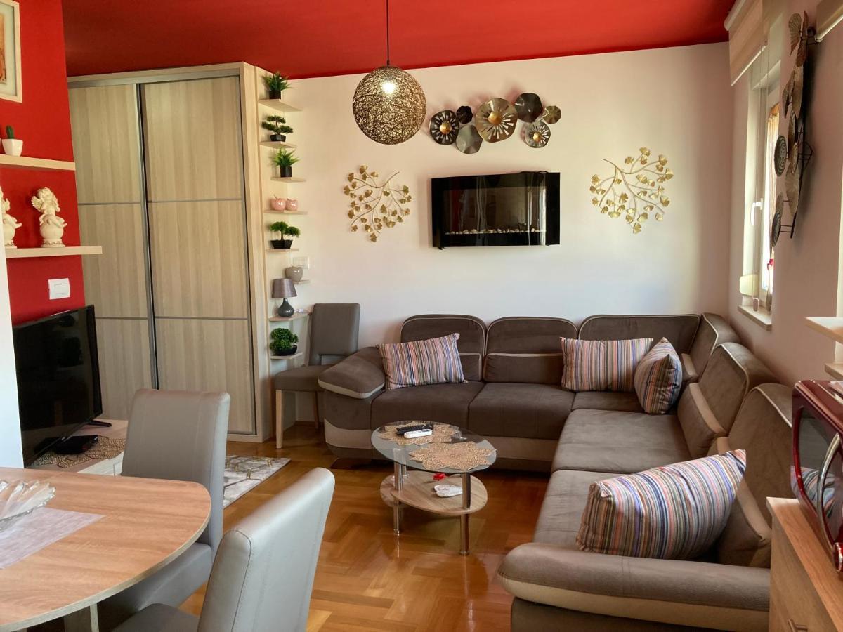 Apartment Capriati With Parking Garage Umag Zewnętrze zdjęcie