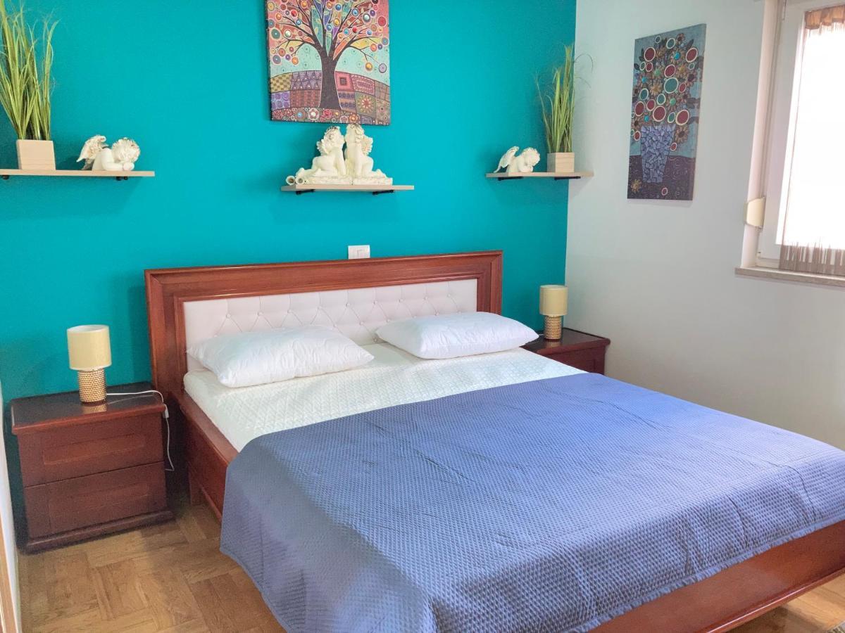 Apartment Capriati With Parking Garage Umag Zewnętrze zdjęcie
