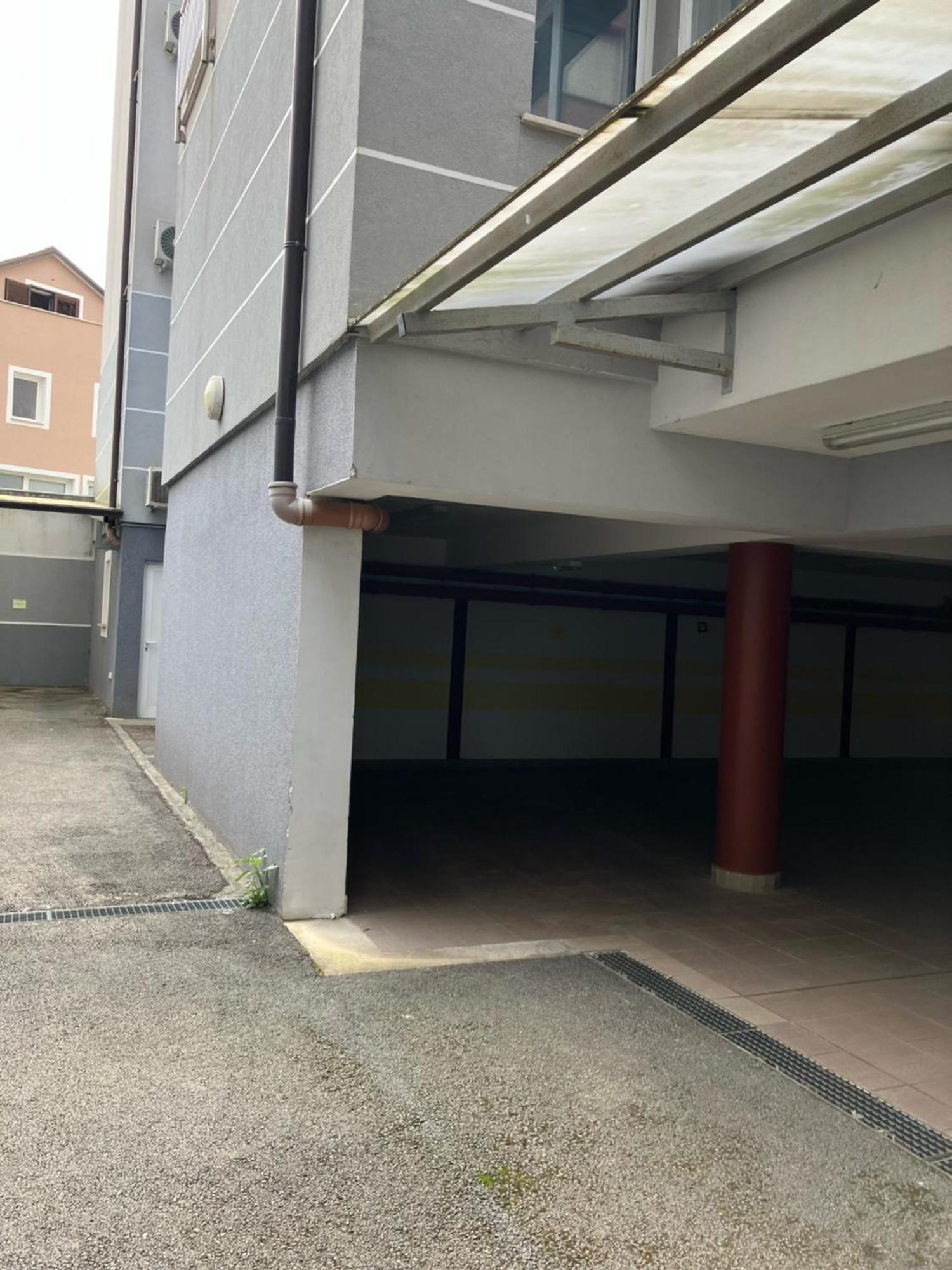 Apartment Capriati With Parking Garage Umag Zewnętrze zdjęcie